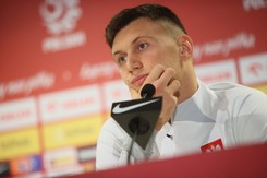 Krystian Bielik: Czuje się 'szóstką' reprezentacji Polski