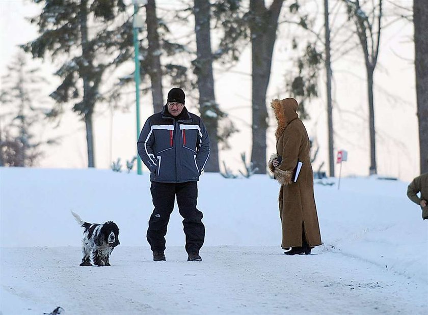 Który polityk nosi się jak malarz?