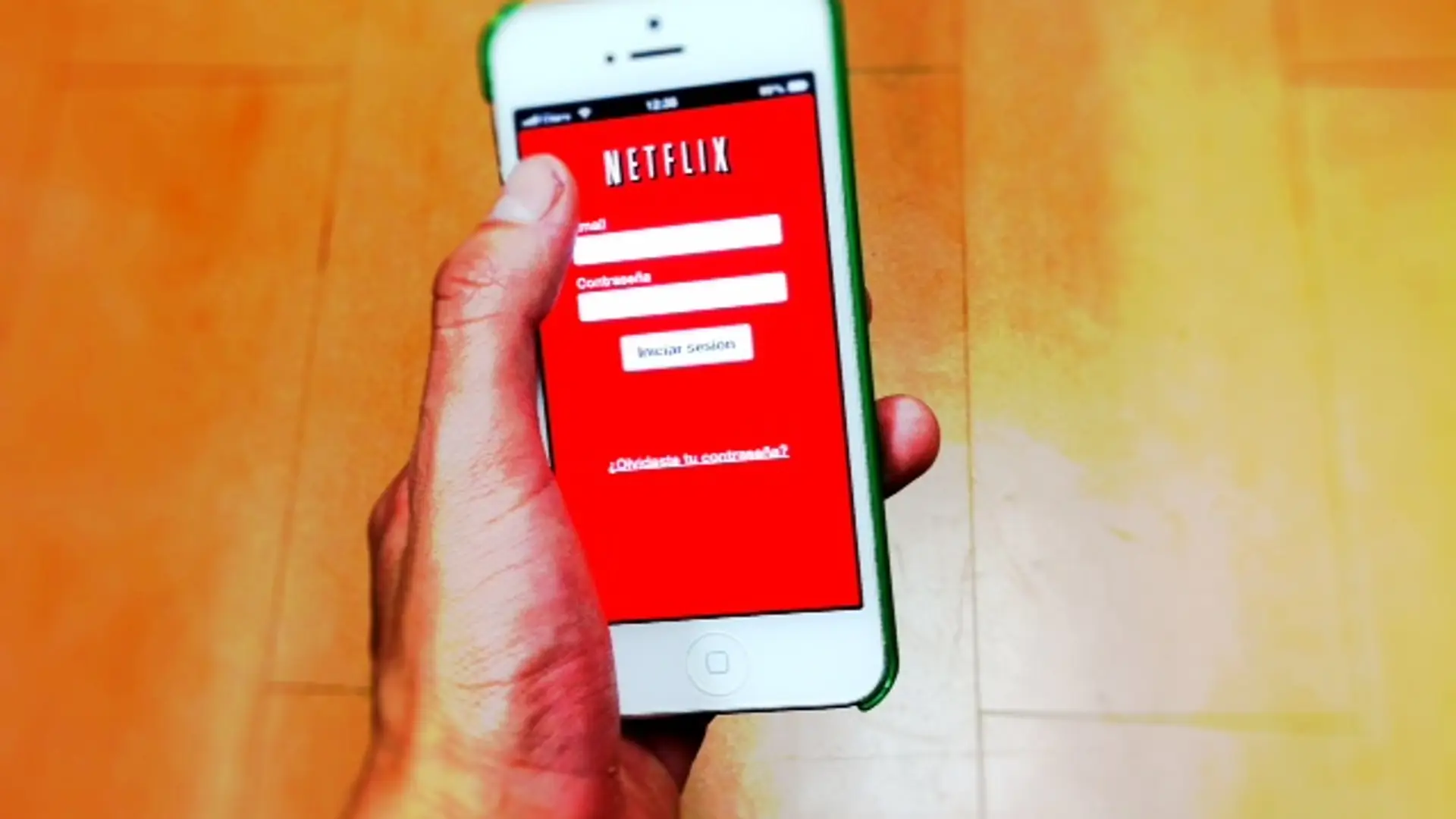 Jeszcze więcej filmów i seriali na telefonie! Kolejna, świetna funkcja Netfliksa już dostępna