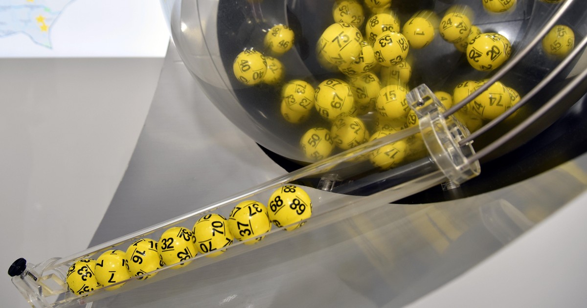 Lotto ma problemy przez wielką awarię internetu. "Kulki poszły na przerwę"