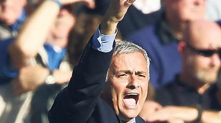 Mourinho 3,9 milliárdot kap, ha kirúgják