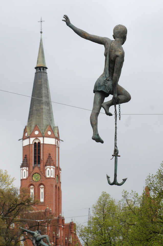 SOPOT MONCIAK RZEŹBY KĘDZIORA