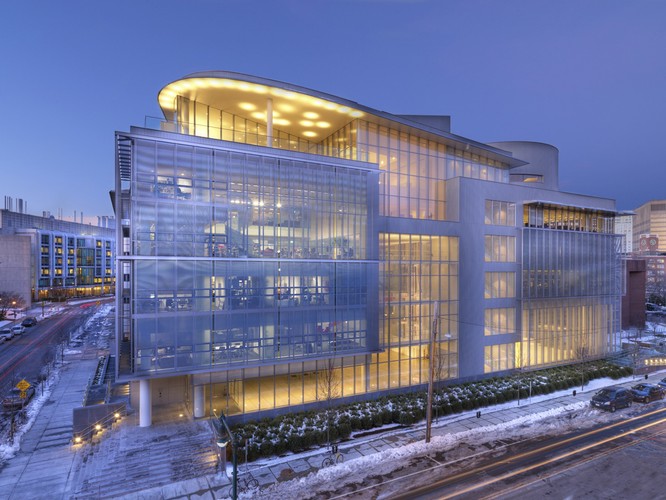 4. Massachusetts Institute of Technology (MIT)<br /><br />Ben Bernanke, David Koch, Charles Koch, Benjamin Netanyahu, Mario Dragh