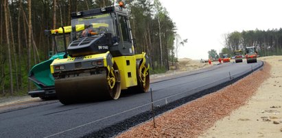 Celowo wstrzymali budowę, by Morawiecki mógł się pochwalić?!