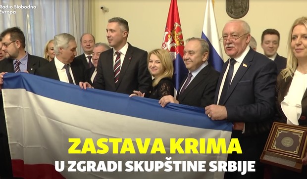 Skupština Srbije, Krim, Dveri, Zastava