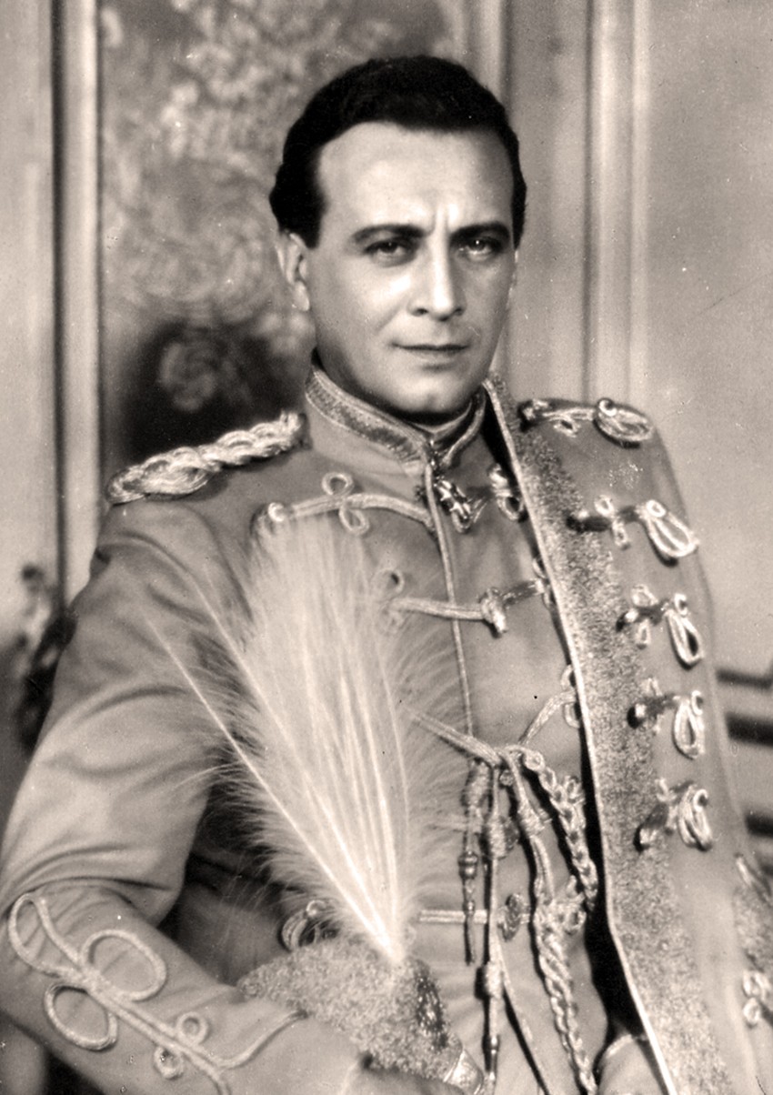 Svetislav Petrović u filmu "Šišmiš" (Die Fledermaus)