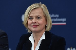 Narodowy Instytut Konserwacji Zabytków był 'kanałem, który miały płynąć pieniądze do swoich'