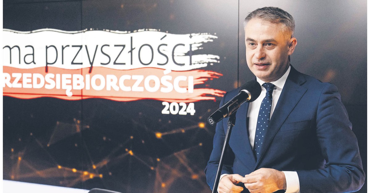 Minister cyfryzacji: Polska walczy w sieci, czas na czystki sprzętowe