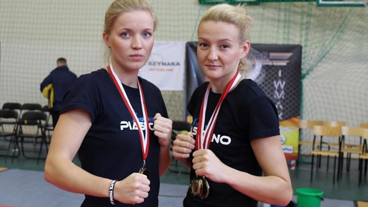 - Baby to do garów, a nie do bicia – usłyszała kiedyś Dorota Godzina. Emilia Szabłowska już dawno przestała się przejmować zarzutami, że pointfighting to taki oszukany kickboxing. Dziewczyny po prostu robią swoje – trenują, jeżdżą na zawody i przywożą kolejne medale. Od lat są w ścisłej czołówce światowego kickboxingu.