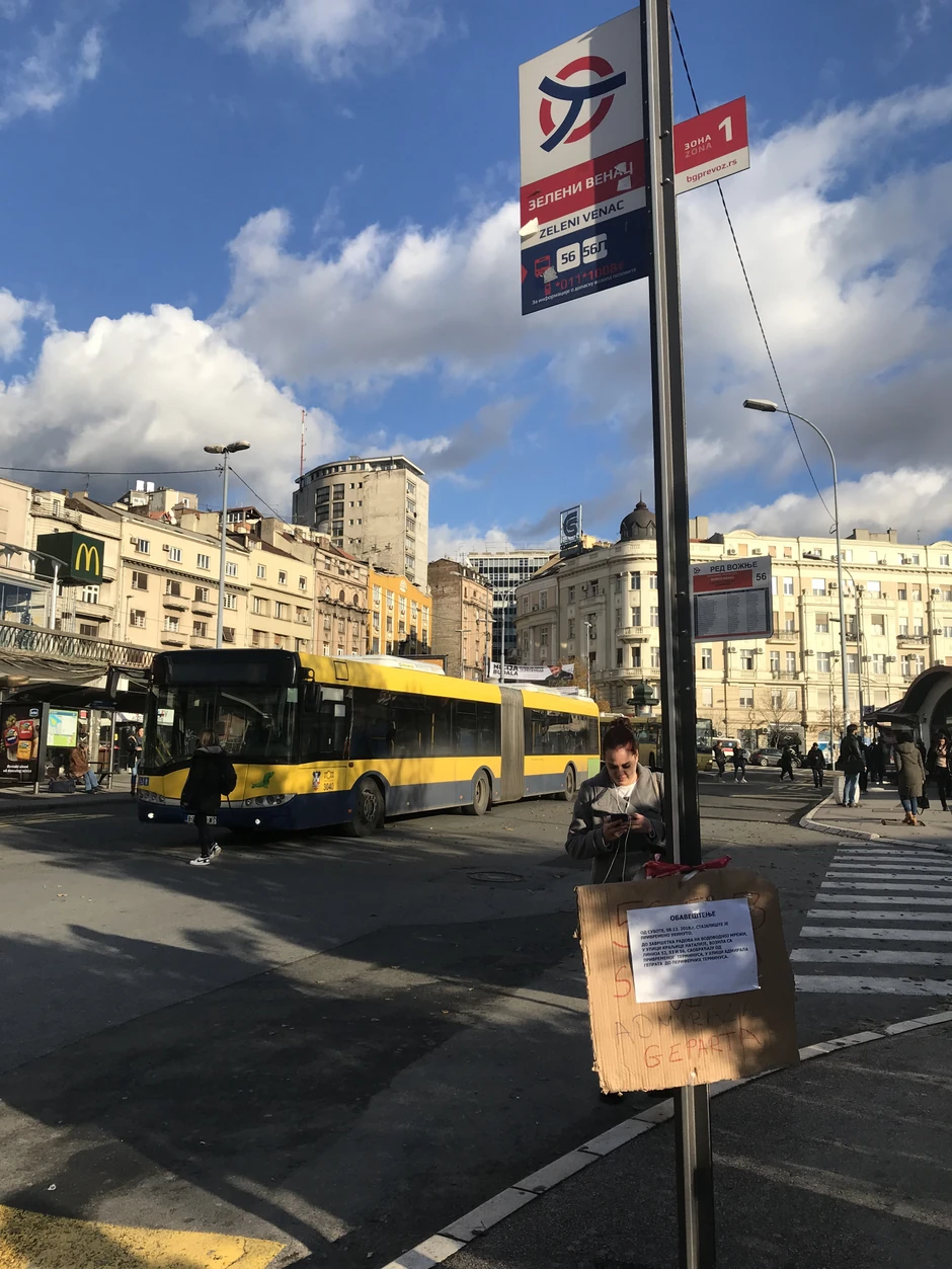 Početna stanica autobusa na tri linije sa Zelenog venca "preseljena" u Admirala Geprata