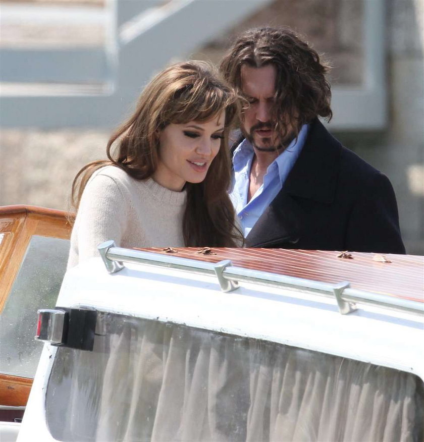 Angelina i Johnny Depp na jachcie