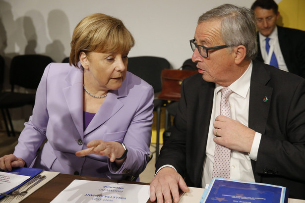 Juncker odpowiada Polsce: Nie można stawiać znaku równości między terrorystami i prawdziwymi uchodźcami