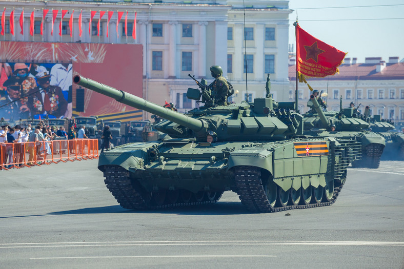 Czołg T-72B3 (co najmniej 3 mln dol.)
