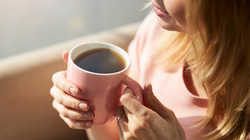 Rozgrzewa i odchudza. Dodaj do kawy, a szybko poczujesz różnicę