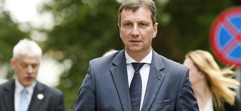 Politycy Platformy: Paweł Szałamacha kompromituje się jako minister finansów