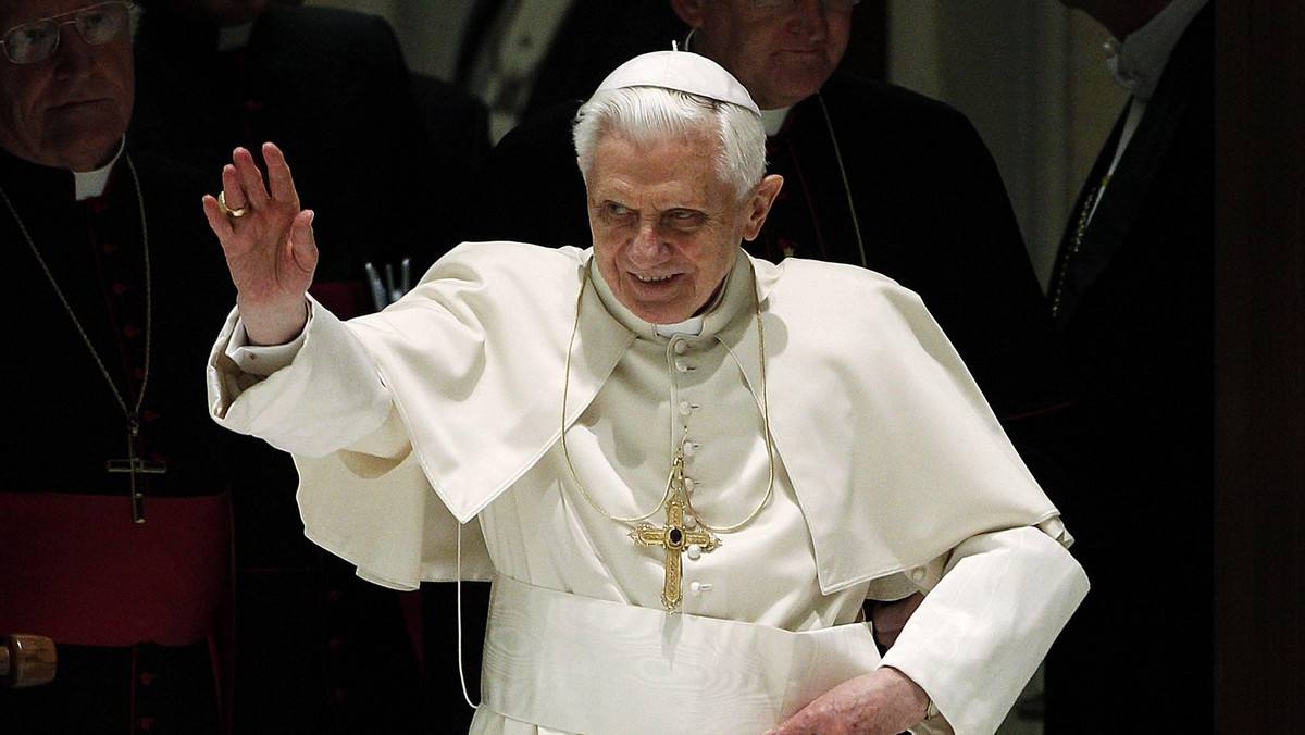 27 października pod przewodnictwem Benedykta XVI odbędzie się w Asyżu spotkanie międzyreligijne, upamiętniające 25. rocznicę pierwszych, historycznych modlitw o pokój, jakie zorganizowano tam z inicjatywy Jana Pawła II - ogłosił w sobotę Watykan.