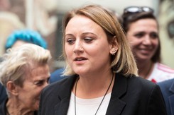 Krzyczała 'wyp...ać' na Strajku Kobiet. Dymisji nie będzie. Radny PiS: To skandal