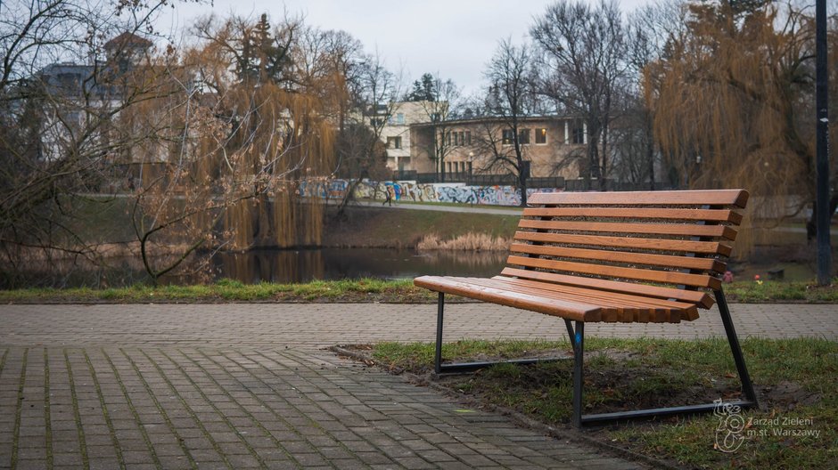 Chcieli ich mieszkańcy. W 2020 roku w stolicy ustawiono 700 Ławek Warszawskich