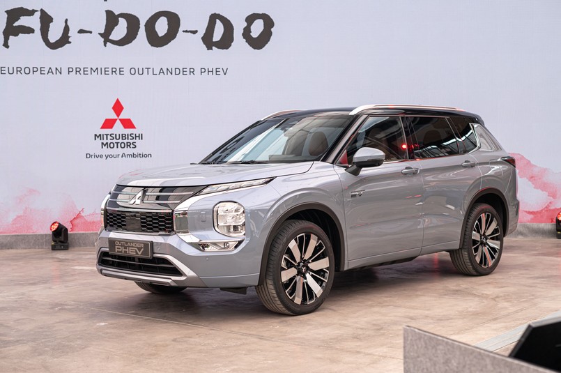 Mitsubishi Outlander PHEV