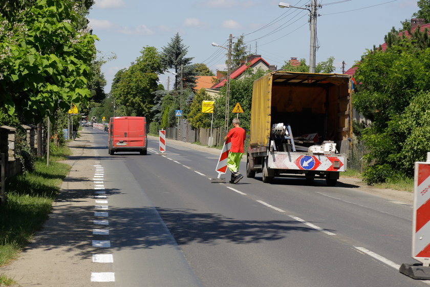 Drogowcy zamknęli część ul. Pełczyńskiej we Wrocławiu