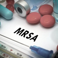 MRSA-fertőzés: tünetei, vizsgálata és kezelési lehetőségei