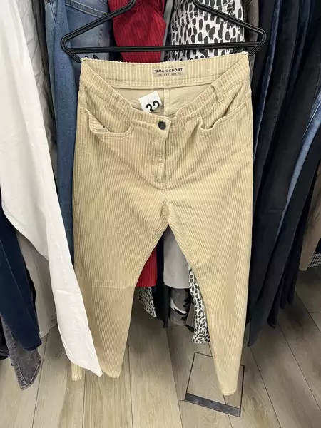 Sztruksowe spodnie
