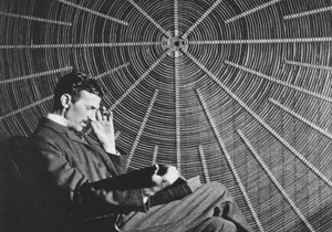 501858_nikolateslaseated