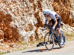 Niemiecki kolarz wystawił na aukcji medal olimpijski. Chce pomóc Ukrainie