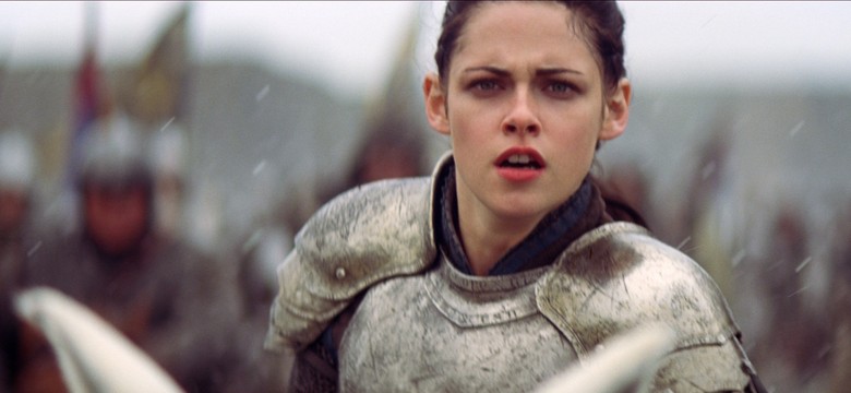 "Królewna Śnieżka i łowca" – Kristen Stewart zakłada zbroję