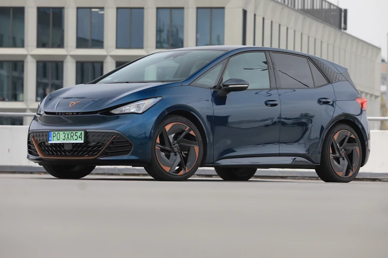 Cupra Born 58 kWh e-Boost (2022 r.)