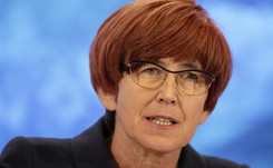 Minister pracy: 16 miliardów złotych trafi do polskich rodzin. Takiej pomocy nie było nigdy dotąd [PEŁNA WERSJA]