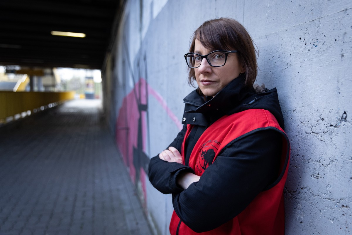 Maria Malinowska ze związku zawodowego Inicjatywa Pracownicza. Amazon wyrzucił ją z pracy w magazynie w podpoznańskich Sadach