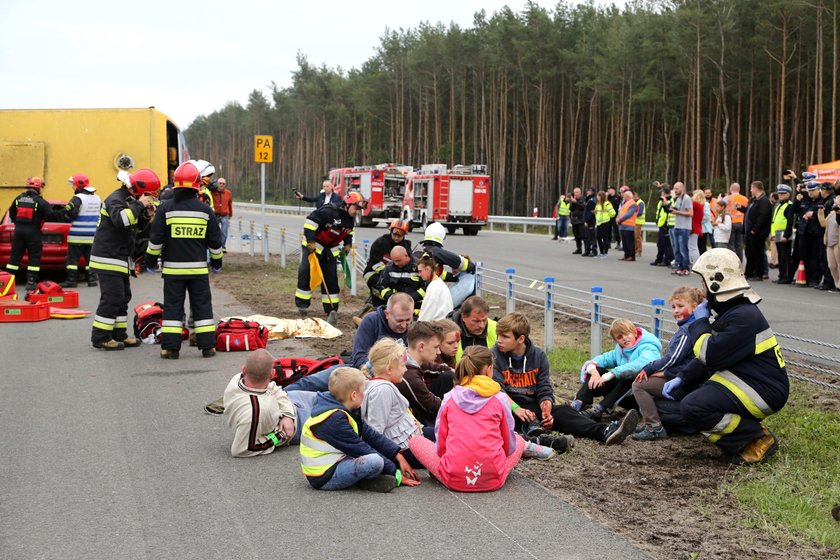 Służby ćwiczyły na obwodnicy Marek