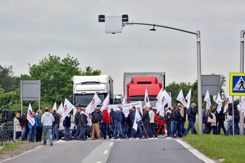 Protest i blokada drogi