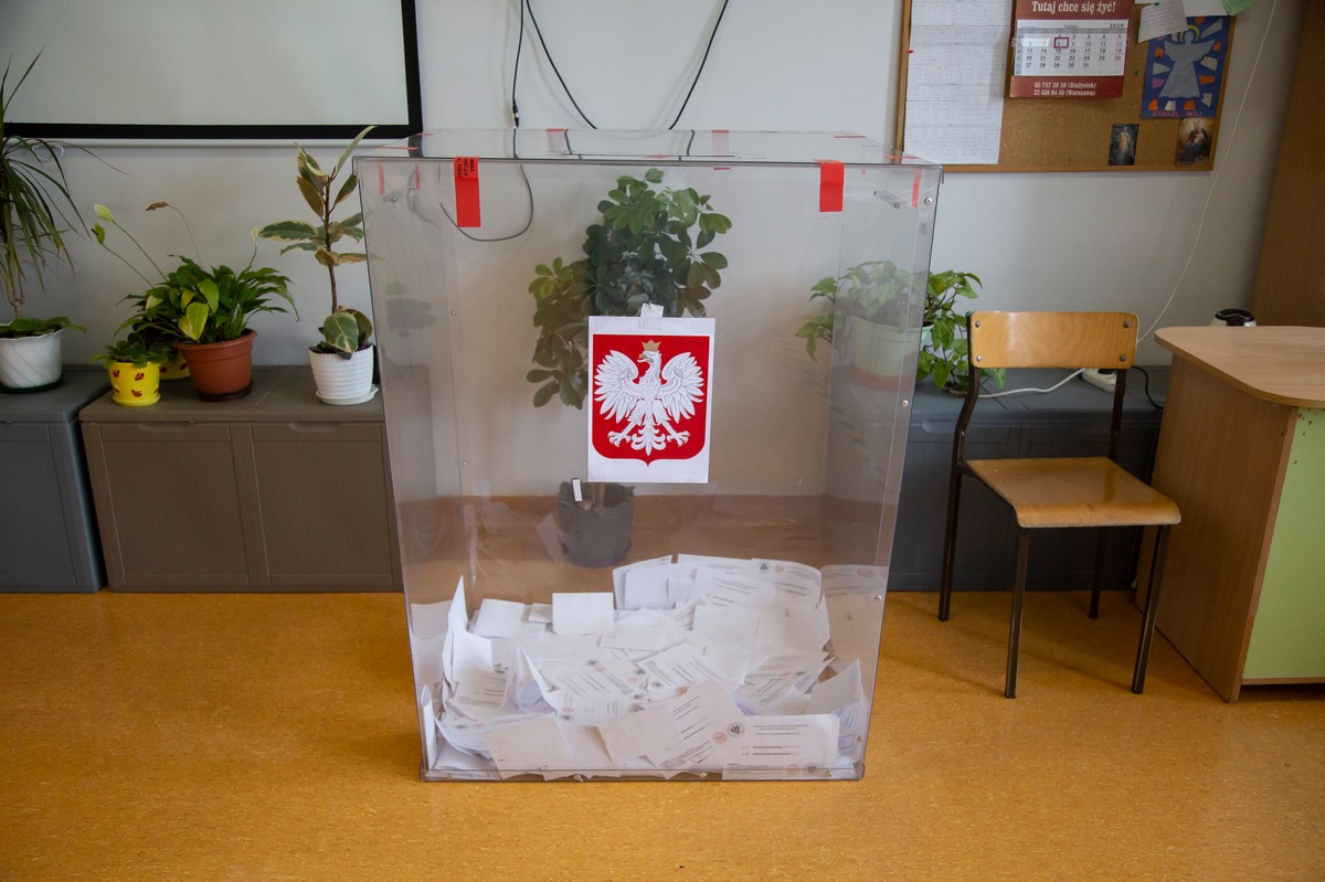 Wybory 2023. Jak zagłosować w domach studenckich, szpitalach, DPS-ach i więzieniach?
