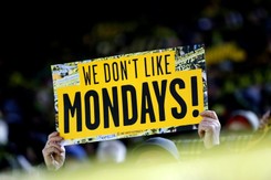 Liga niemiecka: Kibice Borussii zbojkotowali mecz. 'Nie lubimy poniedziałków'