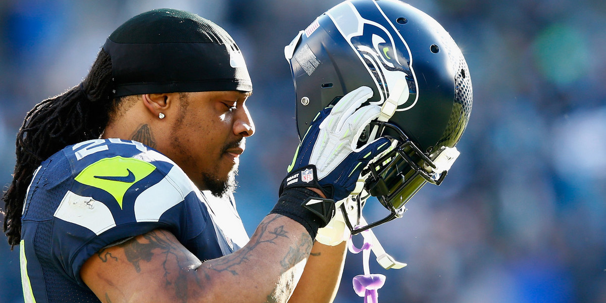 The Raiders are reportedly 'strongly considering' Marshawn Lynch as their new running back