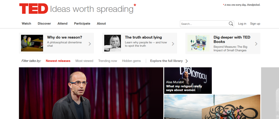 W naszym zestawieniu nie mogło zabraknąć platformy TED (Technology, Entertainment and Design), które daje nam dostęp do setek wykładów z dziedziny biznesu, nauki, psychologii i nowych technologii. Określane są one wspólnie jako „idee warte rozpowszechniania”. Przez ostatnie lata w konferencjach TED udział wzięły takie osobistości jak Bill Gates, Stephen Hawking, Bill Clinton czy też Richard Dawkins. Na stronie ted.com możemy posłuchać zarówno ich, jak i setek innych wybitnych naukowców, polityków oraz  przedsiębiorców.