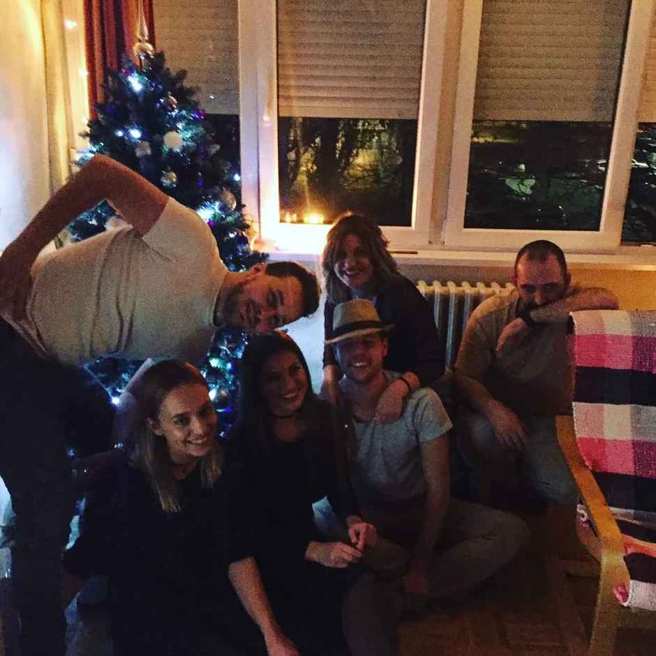 Stigli gosti: Nije neobično da se ljudi posećuju 1. januara