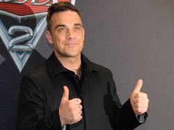 Robbie Williams chyba woli robić to solo