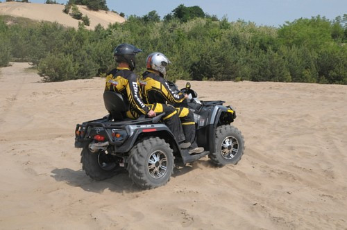 Prównanie mocnych quadów - Can-am Outlander 800R Max LTD kontra Can-am Outlander 800R