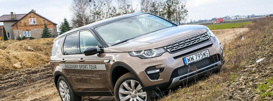 Land Rover postanowił zapełnić lukę jaka powstała po wycofaniu Freelandera z produkcji. 