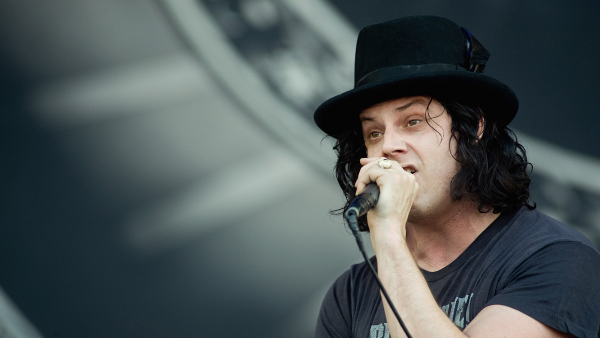 Jack White wziął na warsztat mało znaną kompozycje Wolfganga Amadeusza Mozarta, "Leck Mich Im Arsch".