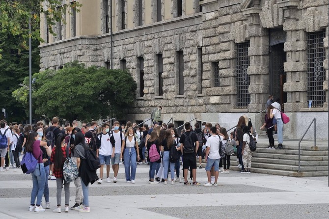 Deca, adoloscentni i korona tema konferencije SZO