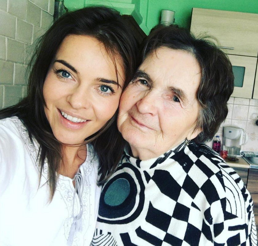 Edyta Herbuś i Babcia Tola