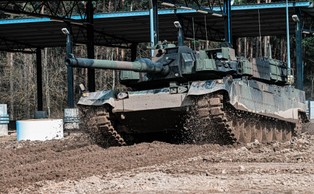 Sztuczna inteligencja pokieruje czołgiem przyszłości. Polska firma pomoże w budowie