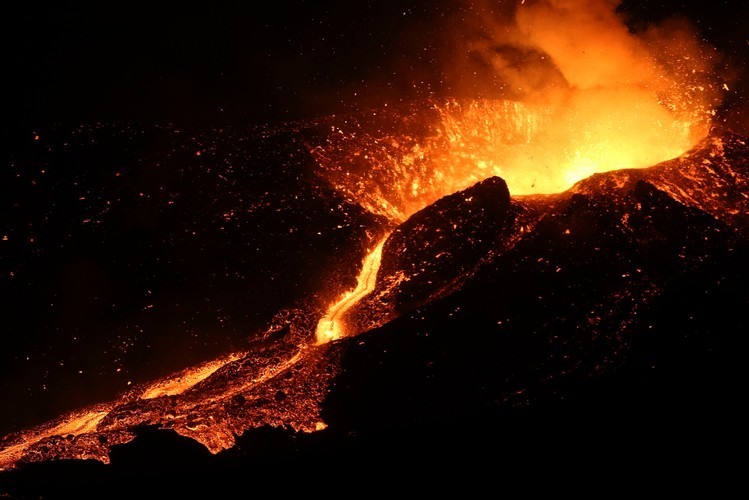 Niespokojny wulkan na wyspie Fogo