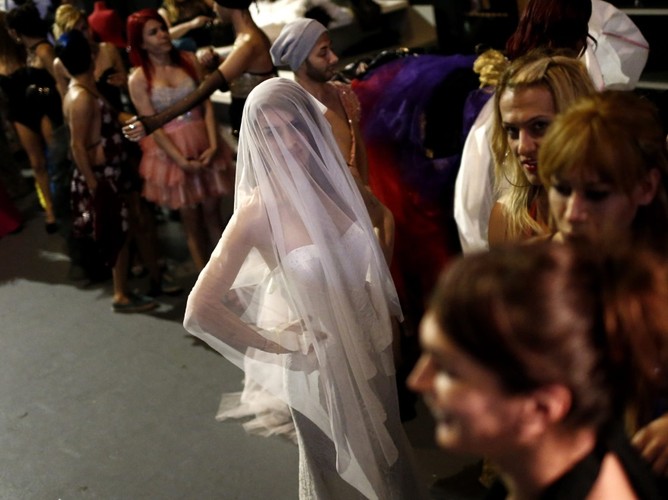 Pokaz mody środowisk LGBT w Stambule