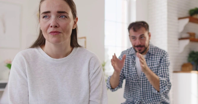 Svađe su svakodnevnica (ILUSTRACIJA)