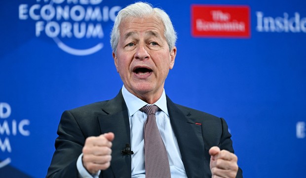 Šef najveće američke banke upozorava: Ratovi, trgovinski sukobi i AI menjaju sve